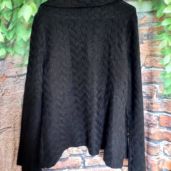 Black Open Front One Button Long Sleeve Cardigan Sweater - Picture 3 of 4